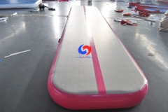 gymnasts floor exercises play yoga tumbling passes inflatable mattress sport air track pink 12m for gymnastics