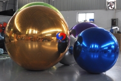 supersize large inflated mirrored ball spheres 1m 2m 3m gold purple iridescent clear blue inflatable mirror balls