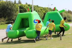 adults children Inflatable team race attraction tank inflatable for corporate team building