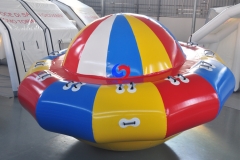 Summer waterpark Thickened PVC inflatable crazy saturn water gyro seesaw boat UFO floating inflatable spinning top boat toy