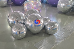 0.4m -10m giant decor silver colour inflatable mirror balls/ spheres large silver balls mirror balls for decoration