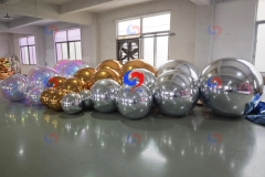 different sizes golden metallic balls inflatable iridescent decorative hanging balls giant inflatable iridescent balls