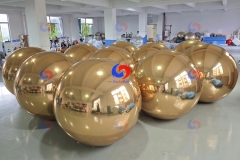 Event sparkling decoration big shiny silver /gold /iridescent mirror chrome balls golden metallic spheres / balloons