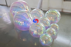 Bespoke Xmas Halloween decor stylist big shiny pearl inflatable mirror balls Giant iridescent balloon balls