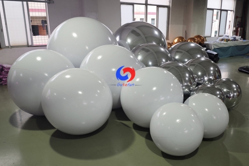 Giant Super Snow White PVC balls big shiny inflatable mirror silver balls/spheres on sale