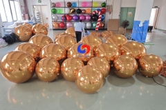 effortlessly inflatable durable Reflect light beautifully gold shiny balls bubble balls for huge wedding decorations