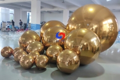 Christmas Party Events Decor Giant shimmery balloons big shiny gold / golden inflatable mirror balls /spheres