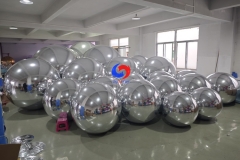 giant shiny silver inflatable mirror balls big shiny silver balls / spheres / balloons for backdrop decorations