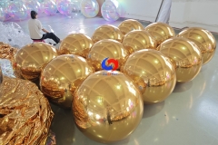 Wedding Party events artist planning & styling decor balloons Gold / Golden big shiny inflatable mirror balls