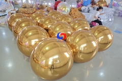 Wedding Party events artist planning & styling decor balloons Gold / Golden big shiny inflatable mirror balls