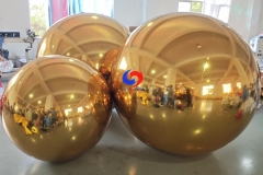 heartwarming proposal stunning beautiful balloon decorations big shiny gold / golden inflatable mirror balls for any occasion