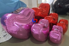 Valentine's day design proposal backdrop setup Giant inflatable heart balloons Pink / red Big Shiny Hearts / balls